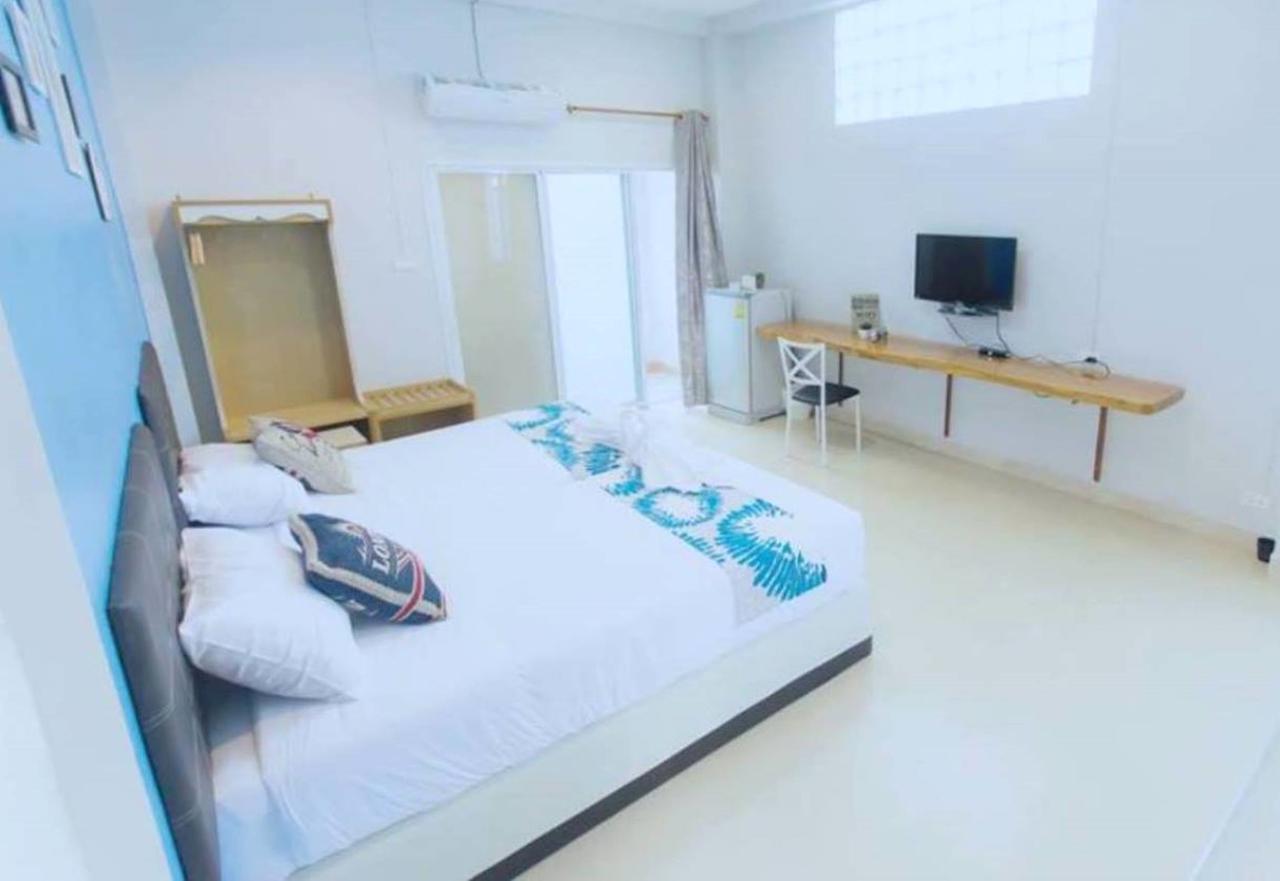우본라차타니 우본 베스트 플레이스 아파트 호텔 외부 사진